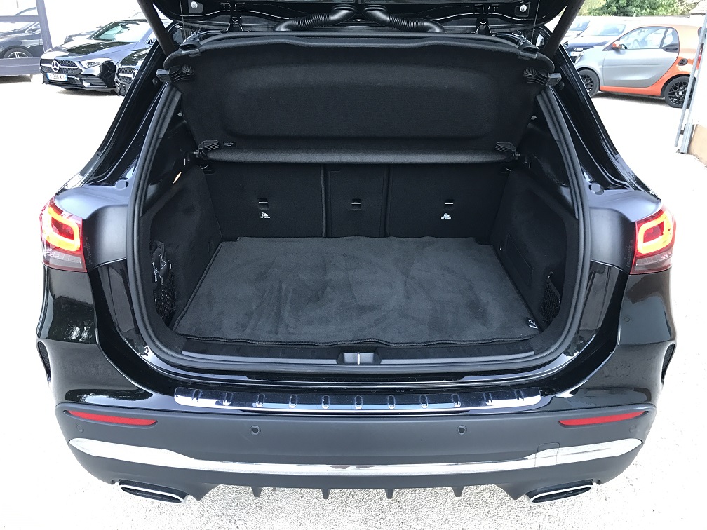 MERCEDES CLASSE GLA 200 AMG LINE 7G-DCT 163ch