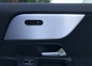 MERCEDES CLASSE GLA 200 AMG LINE 7G-DCT 163ch