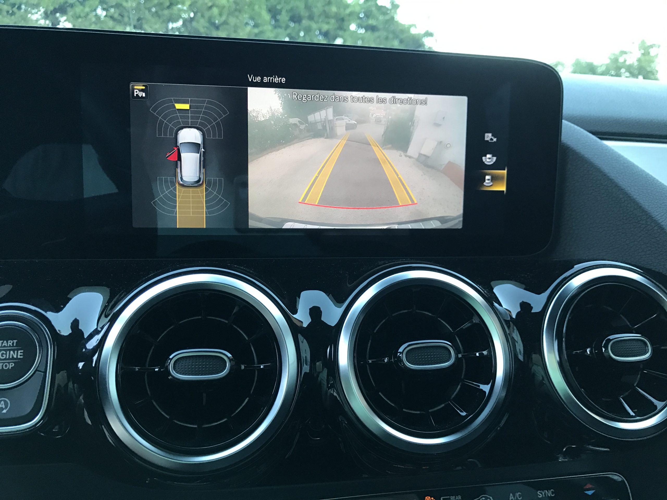 MERCEDES CLASSE GLA 200 AMG LINE 7G-DCT 163ch