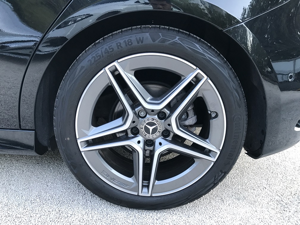 MERCEDES CLASSE A 200d 8G-DCT 150 ch AMG LINE